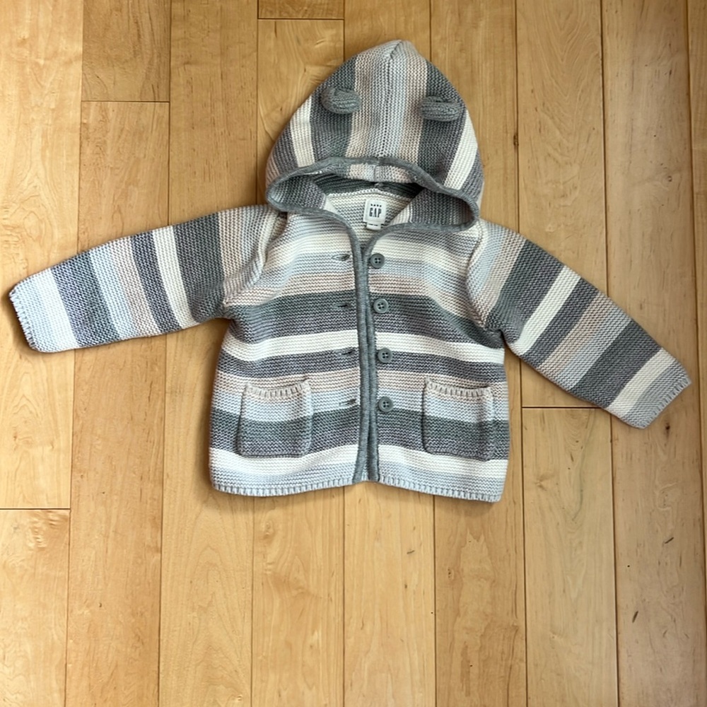 Baby Gap Brennan Bear Ear Hooded Sweater 12-18 months Gray Cream